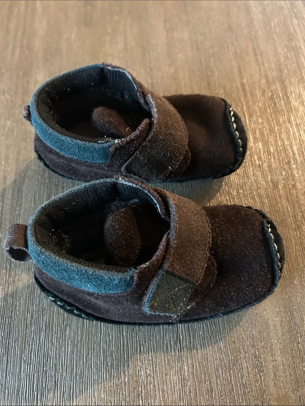 Kids Brown Suede Hook-and-Loop Shoes, Sz. 18/24 Months, or 4.